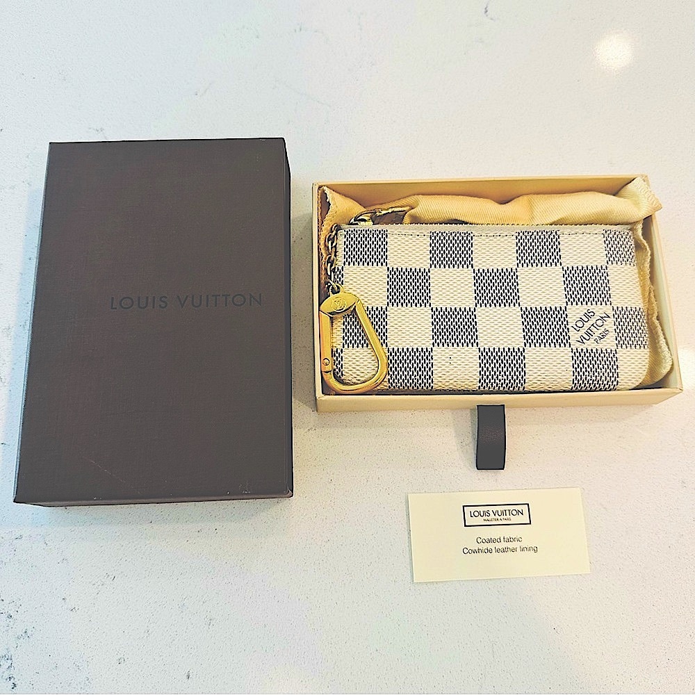 Louis Vuitton Damier Azur Key Pouch